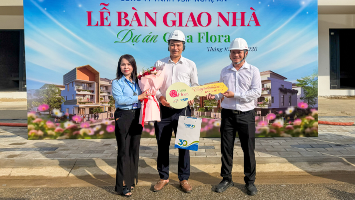 vsip-nghe-an-ban-giao-chao-don-cu-dan (5)